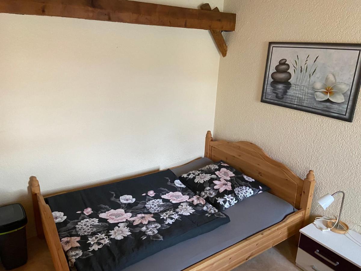 Zimmervermietung Graupner Rossau Buitenkant foto